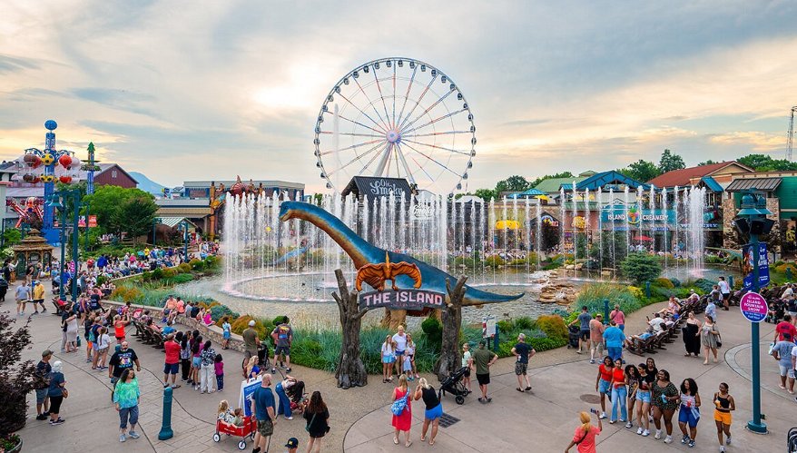 Pigeon Forge & Gatlinburg Day Trip