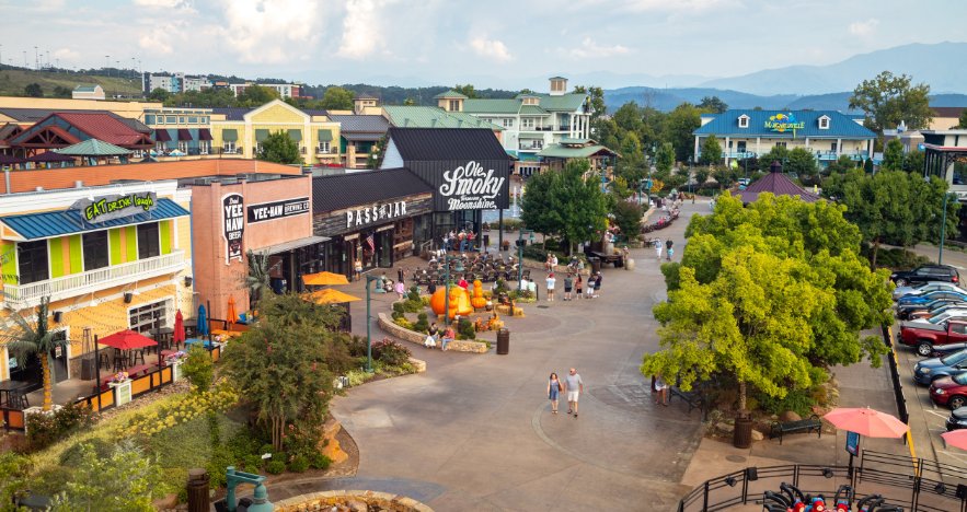 Pigeon Forge & Gatlinburg Day Trip