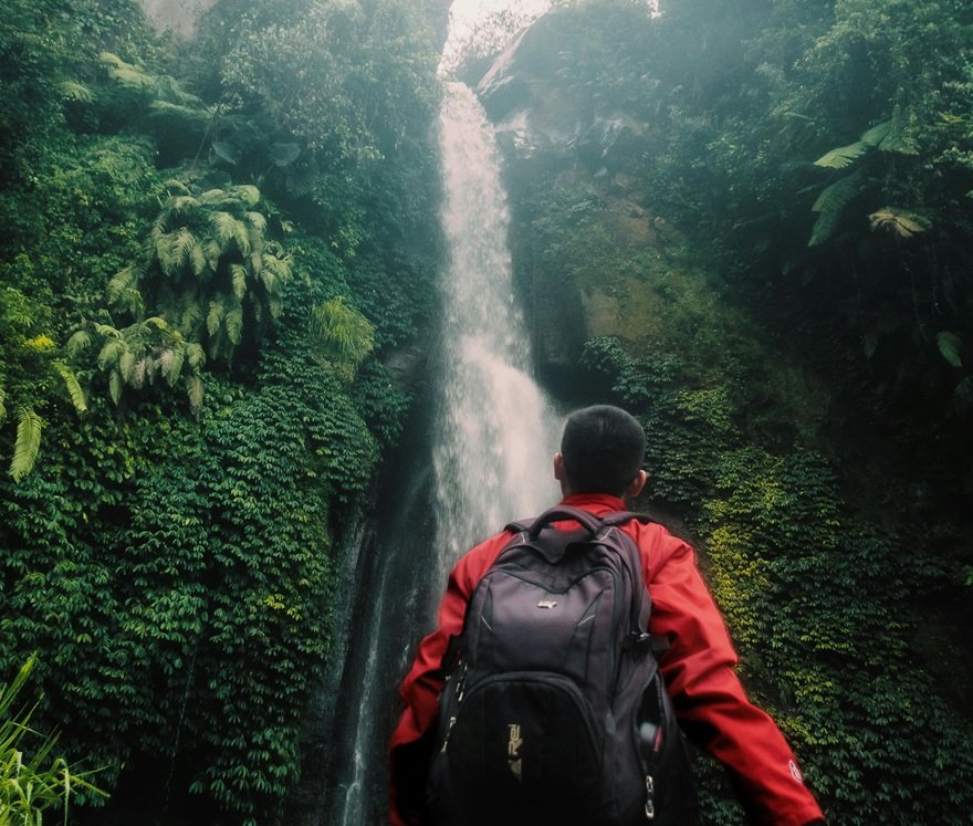 Caves & Waterfalls Explorer